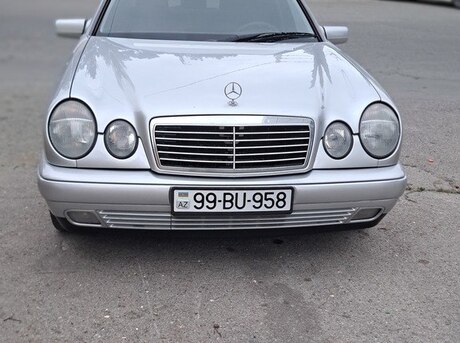 Mercedes E 240 1999