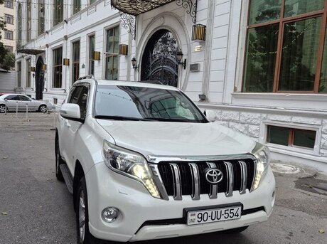 Toyota Land Cruiser Prado 2014