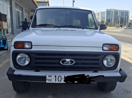 LADA (VAZ) Niva 2013