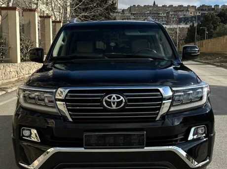 Toyota Land Cruiser 2013