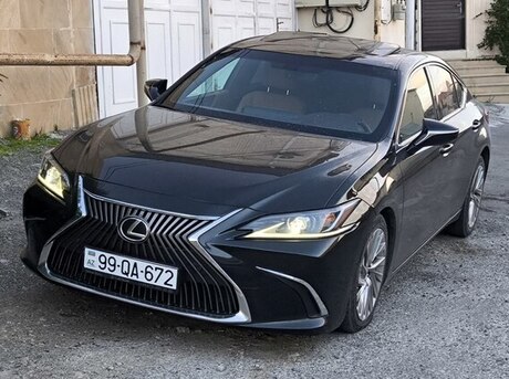 Lexus ES 250 2019