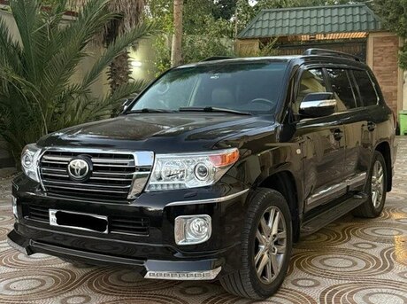 Toyota Land Cruiser 2010