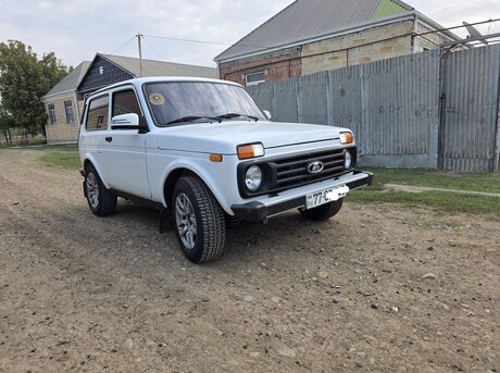 LADA (VAZ) Niva 2017