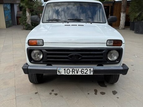 LADA (VAZ) Niva 2006