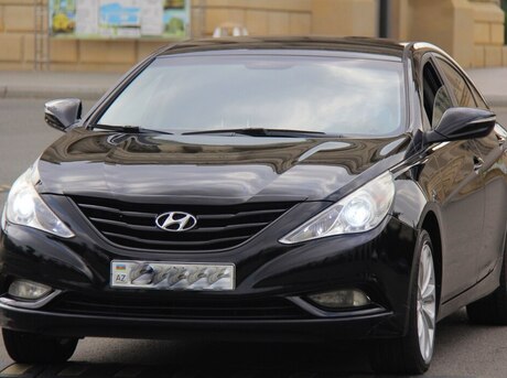 Hyundai Sonata 2011