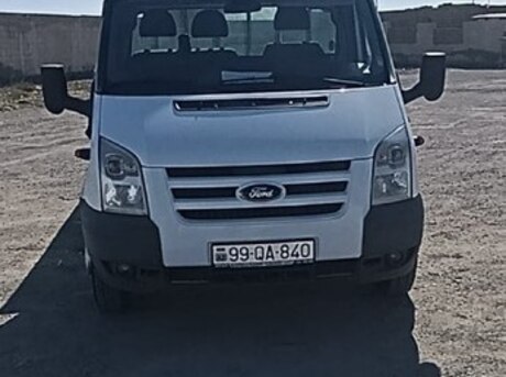 Ford Transit 2011