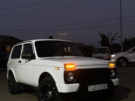 LADA (VAZ) Niva 2018