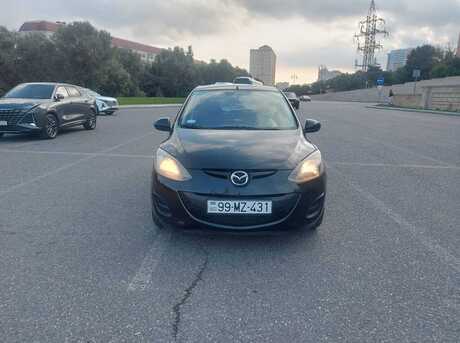 Mazda 2 2012