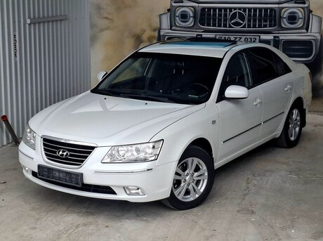 Hyundai Sonata 2009
