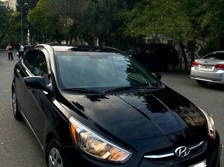 Hyundai Accent 2015