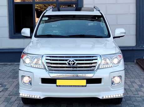 Toyota Land Cruiser 2013