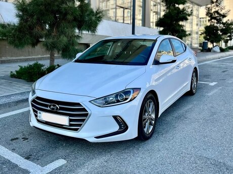 Hyundai Elantra 2017