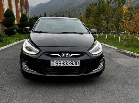 Hyundai Accent 2013