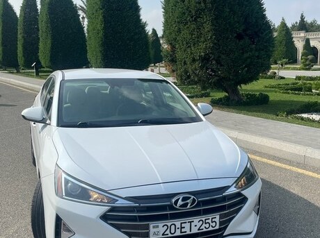 Hyundai Elantra 2018