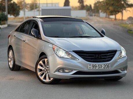Hyundai Sonata 2012