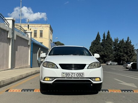 Daewoo Gentra 2014