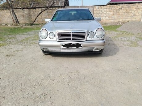 Mercedes E 240 1998