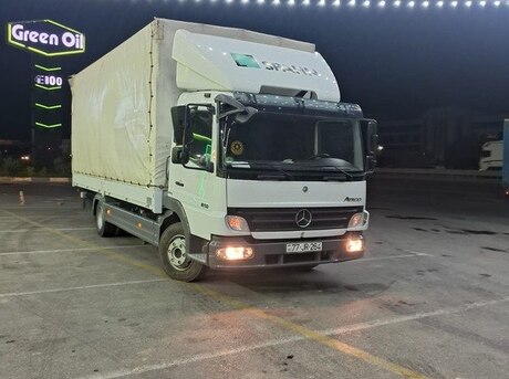 Mercedes Atego 818