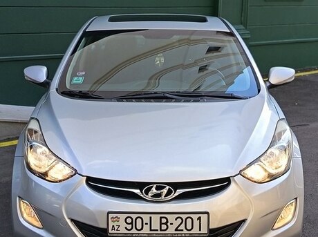 Hyundai Elantra 2011