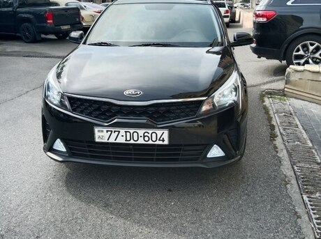 Kia Rio 2021