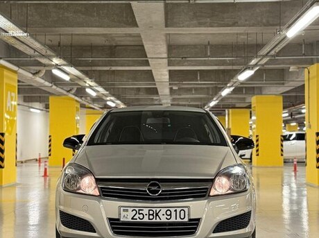 Opel Astra 2007
