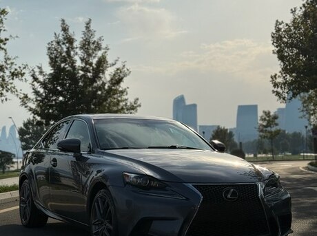 Lexus  2016