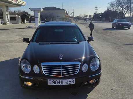Mercedes E 280