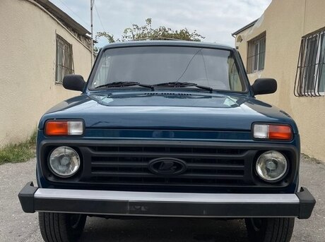 LADA (VAZ) Niva 2014