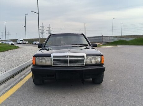 Mercedes 190 1993