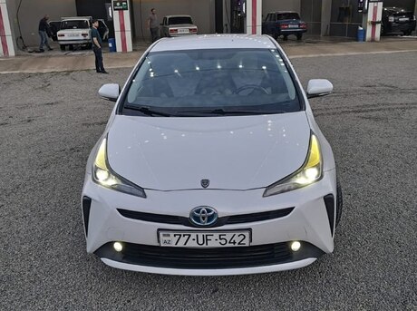 Toyota Prius 2019