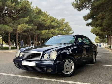 Mercedes E 220 1998