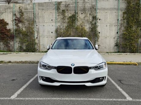 BMW 328 2013