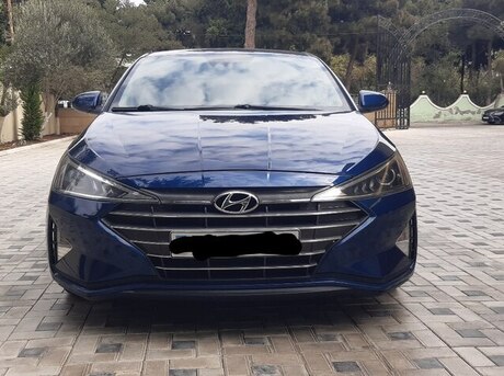 Hyundai Elantra 2018