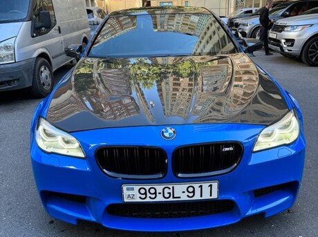 BMW M5