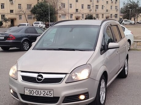 Opel Zafira 2005