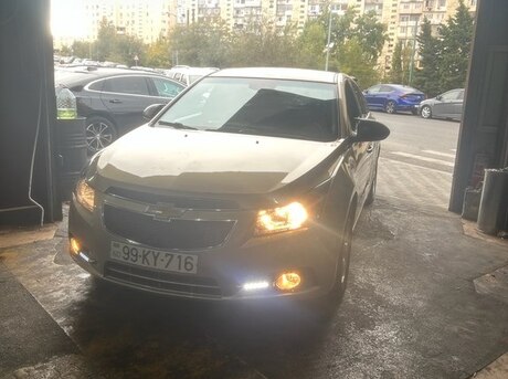 Chevrolet Cruze 2012