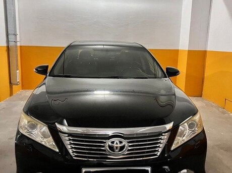 Toyota Camry 2012