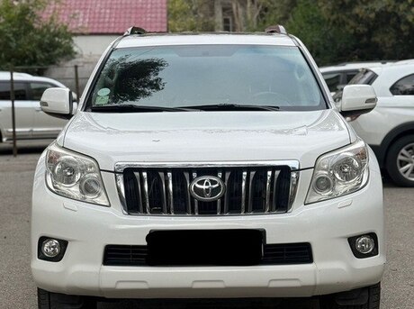 Toyota Land Cruiser Prado 2010