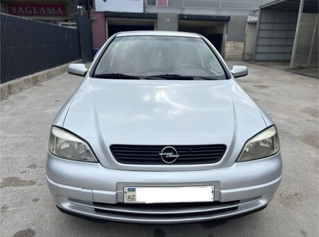 Opel Astra 2000