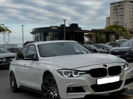 BMW 328 2015
