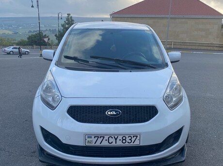 Kia  2010