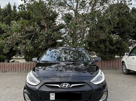 Hyundai Accent 2013