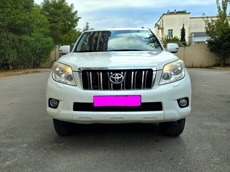 Toyota Land Cruiser Prado 2010