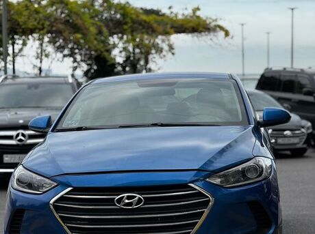Hyundai Elantra 2017