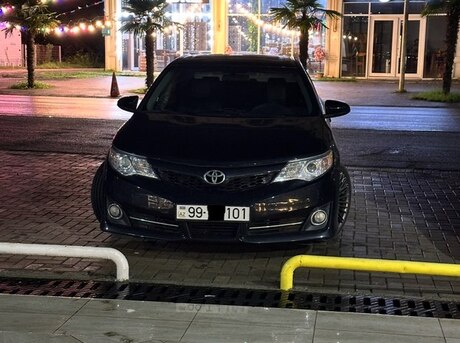 Toyota Camry 2013