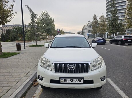 Toyota Land Cruiser Prado 2013