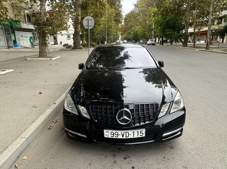 Mercedes E 220 2012