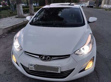 Hyundai Elantra 2014
