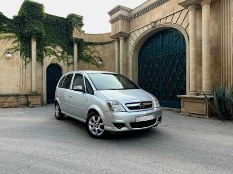 Opel Meriva 2010