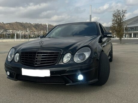 Mercedes E 500 2003